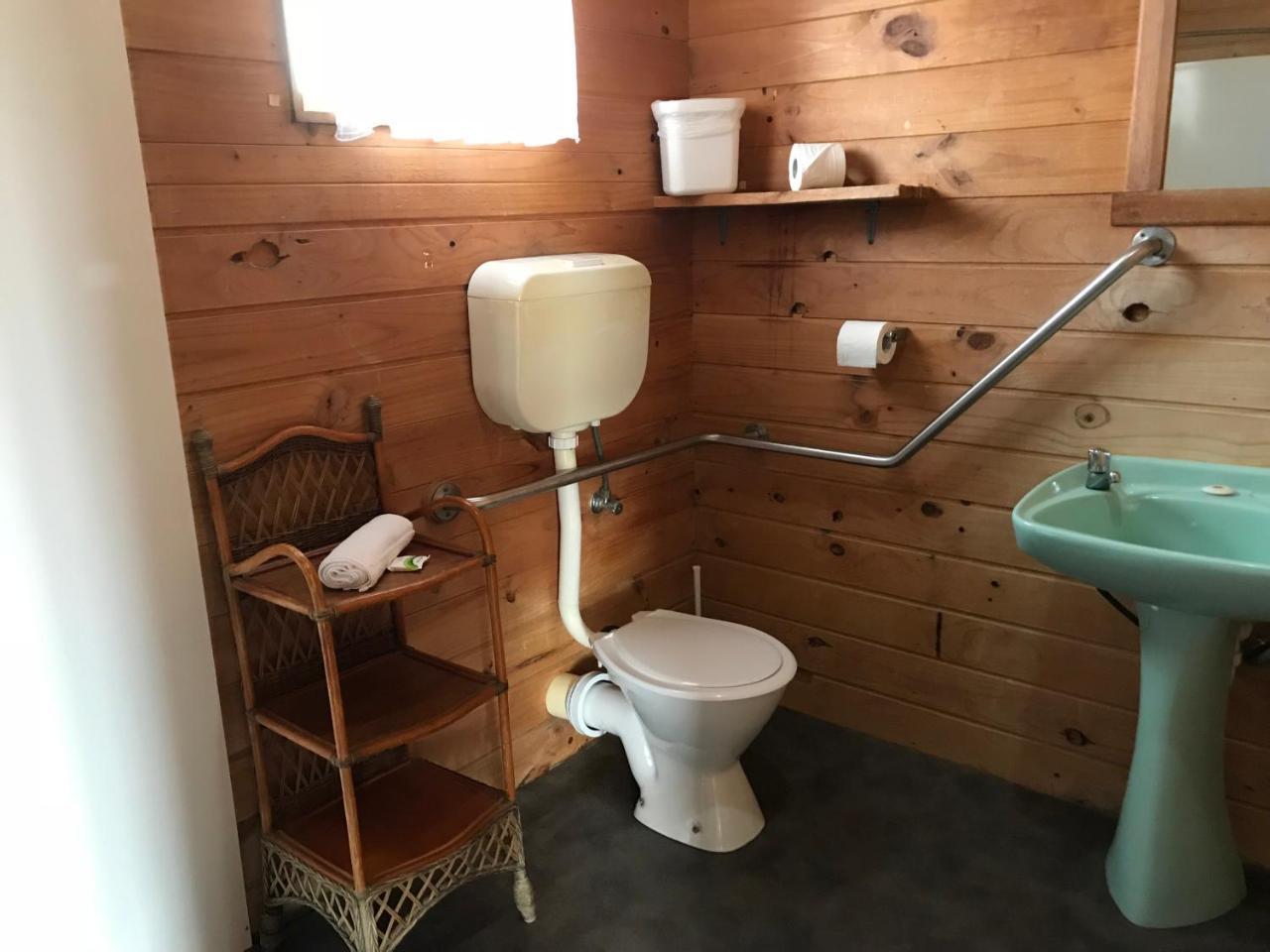 Somerset Beachside Cabin And Caravan Park Εξωτερικό φωτογραφία